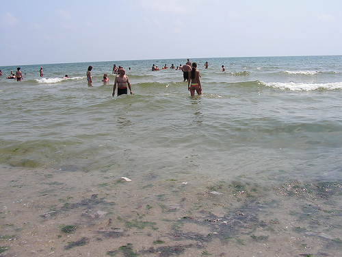 Мръсното море докарва алергии и вируси