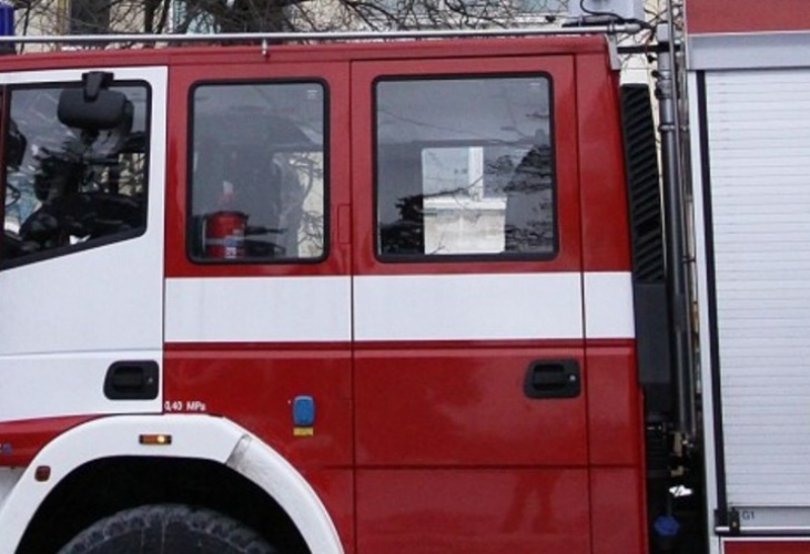 Огнен ужас на Варна - Бургас! На мястото пристигнаха пожарни и линейка
