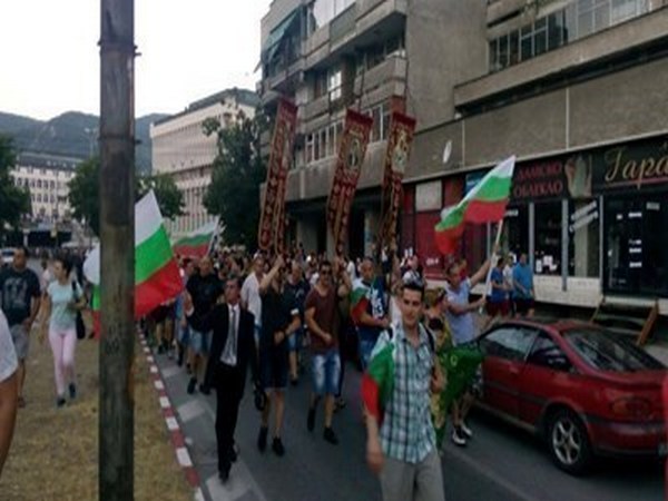 Подновяват протестите срещу беззаконията в циганската махала на Асеновград