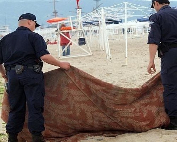 Труп на жена изплува край Солун! Мъртвата не е коя да е