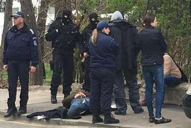 Младеж с наркотици арестуван при акцията в бургаския ж.к.”Зорница”