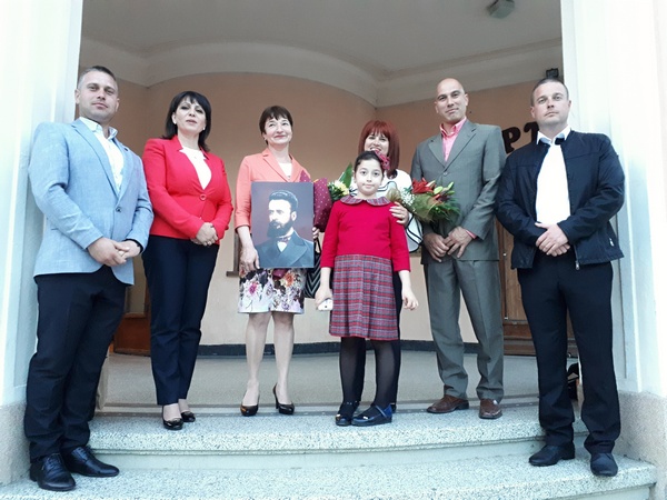 Николай Тишев и Веска Ненчева присъстваха на 150-годишния юбилей на СУ „Христо Ботев” в Айтос (СНИМКИ)