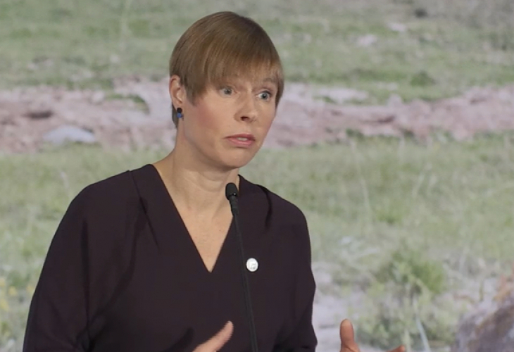 Президентката на Естония заговори за секс с роботи и може ли хората да ги ритат и бият