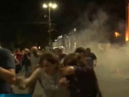 70 ранени след протести в Грузия