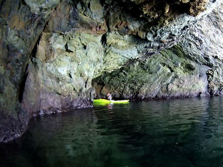 Впечатляващата Тюленова пещера - още една причина да посетите Приморско
