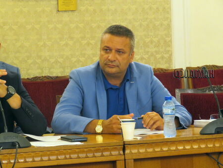 Бившият бургаски депутат Тодор Байчев стана парламентарен секретар на земеделското министерство