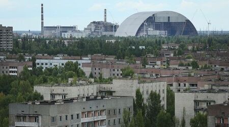Руски военни са превзели атомната централа в Чернобил