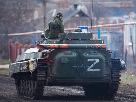 Руските танкове на 15 км от центъра на Киев, обградиха и Чернигов
