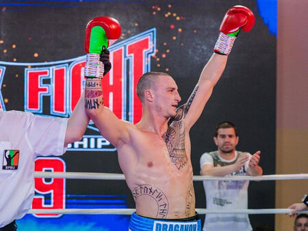 Втори мач и втора победа за созополския боксьор Петър Драганов
