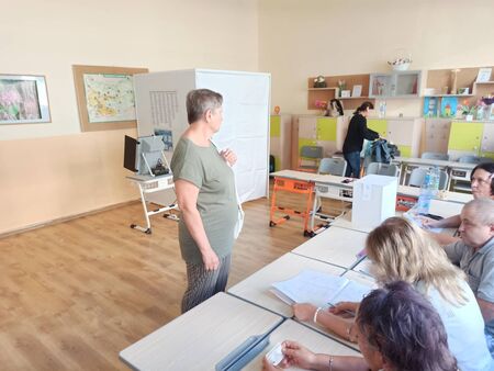 Вижте първите изборни резултати за Бургас
