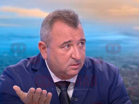 Мустафа Емин заплашил шестима медици с уволнение, шефът на „Пирогов“ възмутен