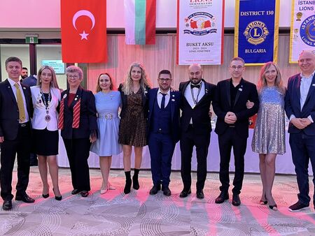 Български и турски лайънс клубове се побратимиха за каузата на доброто по света