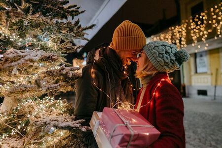 8 дни до Коледа: Перфектният коледен подарък според зодията