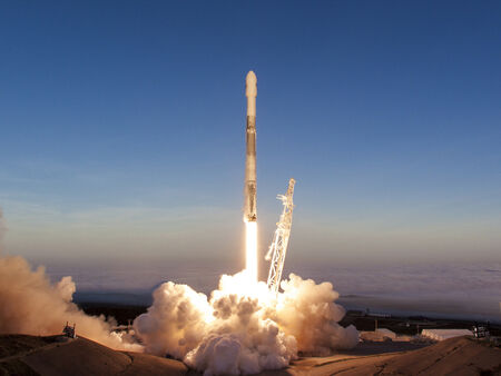 За първи път ракета на Space X изстреля секретен роботизиран самолет на САЩ