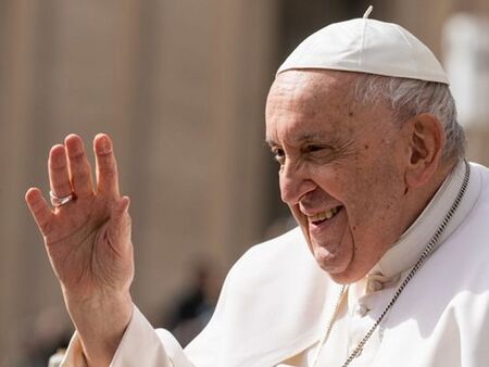 Сексът е дар от Бога, но порнографията е зло, обяви Папата