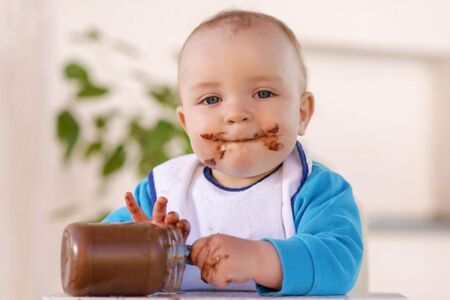 В никакъв случай не давайте шоколад на деца под 3 години!