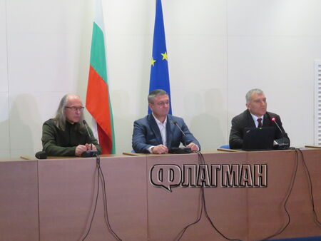 „Възраждане“ презентира проруски сепаратисти от Украйна в българския парламент
