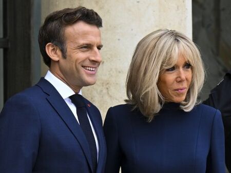Спрете се, жена ми не е мъж, призова френският президент