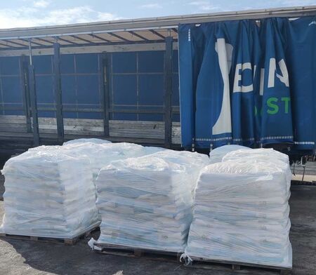 Над 23 тона „марков“ прах за пране задържаха митническите служители на МП Лесово