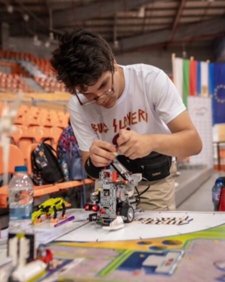 Остават 4 дни до най-големия фестивал за Лего роботика в света - FIRST LEGO League в Бургас