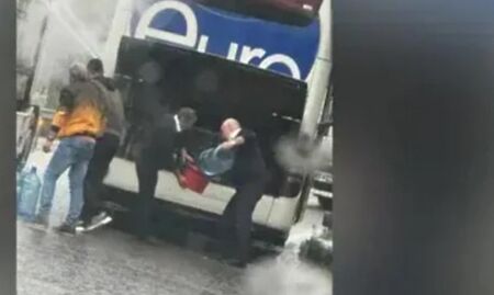 Горя друг автобус на фирмата, катастрофирала в Турция