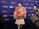 24-годишен и небинарен: Този певец спечели "Евровизия"