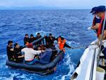 Българските митници "удариха" трафика на мигрантски лодки към Ламанша