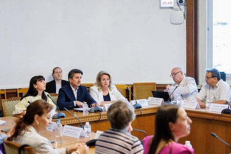 Утре Маргарита Петкова представя премиерно новата си книга „Тъй рече Виктор“ в Бургас