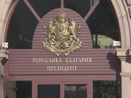 Демонтират Часовника на Бургас, ето защо