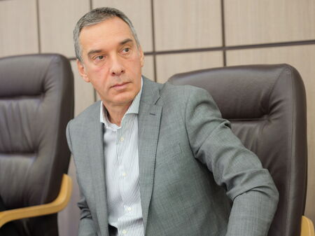 Бургас става академичен хъб, разкрива 9-ти ВУЗ, "изсмука" лекторите и студентите от другите градове