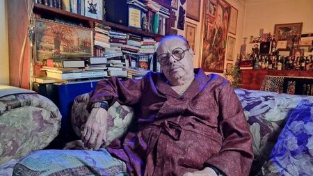 Почина вечният бохем, известен като Агент Тенев