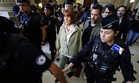 Утре Маргарита Петкова представя премиерно новата си книга „Тъй рече Виктор“ в Бургас