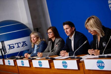 Вижте къде в Бургас да изкарате курс за оръжие или да постреляте за удоволствие