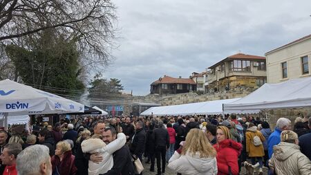 Вижте къде в Бургас да изкарате курс за оръжие или да постреляте за удоволствие