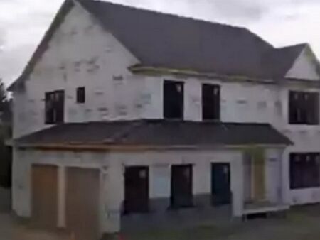 "Шоуто на Слави" отива в историята след 19 години на екран