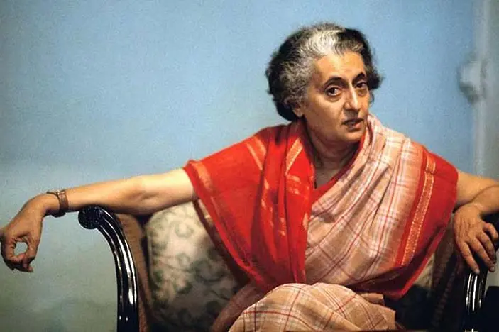 Последният ден на октомври бележи смъртта на първата жена премиер в Индия