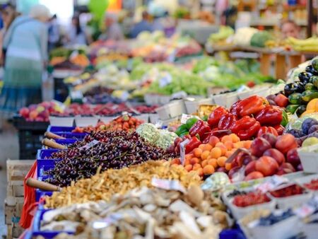 Краставиците удариха 3,50 лв., но зелето държи цена - какво се случва със зеленчуците тази есен