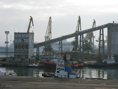 Корабът на мира идва на Пристанище Бургас