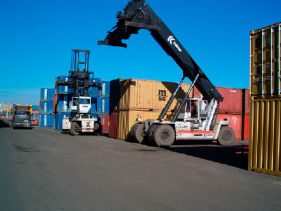 Рекорд: Над 27 хиляди контейнери обработиха на Пристанище Бургас