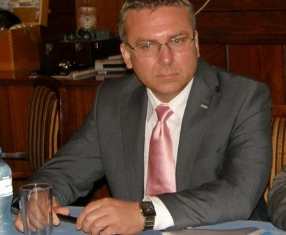 Бойчев: Не съм удоволетворен от отговорите на ЕВН относно взривения трафопост