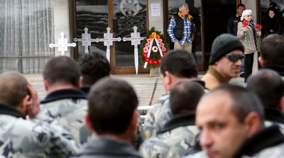 Братът на Георги Тепавичаров припадна на погребението му