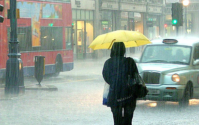 Лондон ни плаши с пияници и дъжд