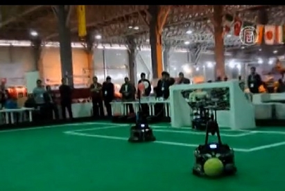 Стотици роботи играха футбол в Иран (ВИДЕО)