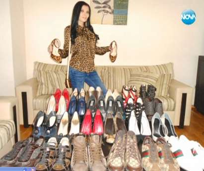 Теодора: Страшно много обувки имам, купувам си ги с честен труд