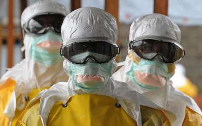 Ебола грози четирима български медици
