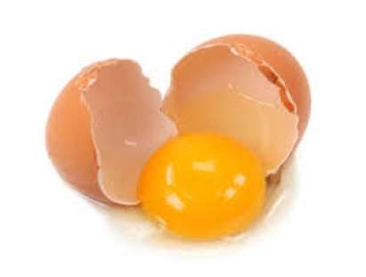 Лудница! Учени превърнаха сварено яйце в сурово