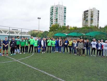 32 отбора превърнаха в спортен празник турнира по футбол на ГЕРБ в ж.к. „Изгрев” (снимки)