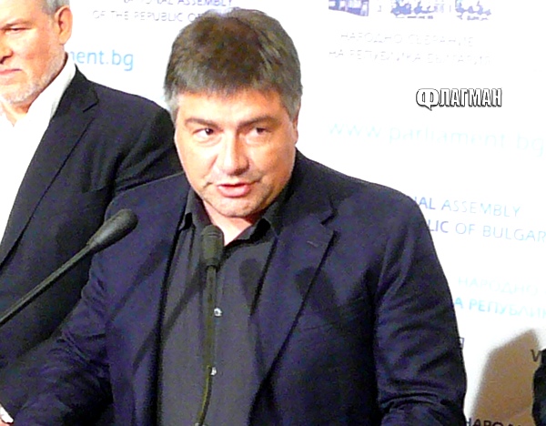 Костадин Марков след ултиматума на Борисов: Не сме смразени от страх, по всяко време сме готови да напуснем!