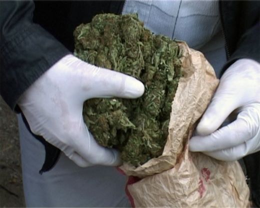 Над 65 кг марихуана и екстази задържаха митническите служители на МП Лесово