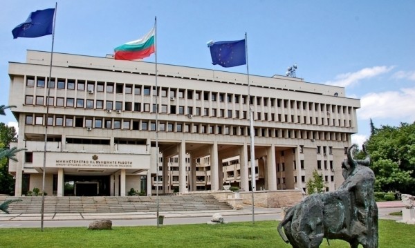 МВнР: България подкрепя териториалната цялост на Испания